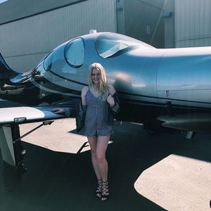 Meet your Posher, Olivia